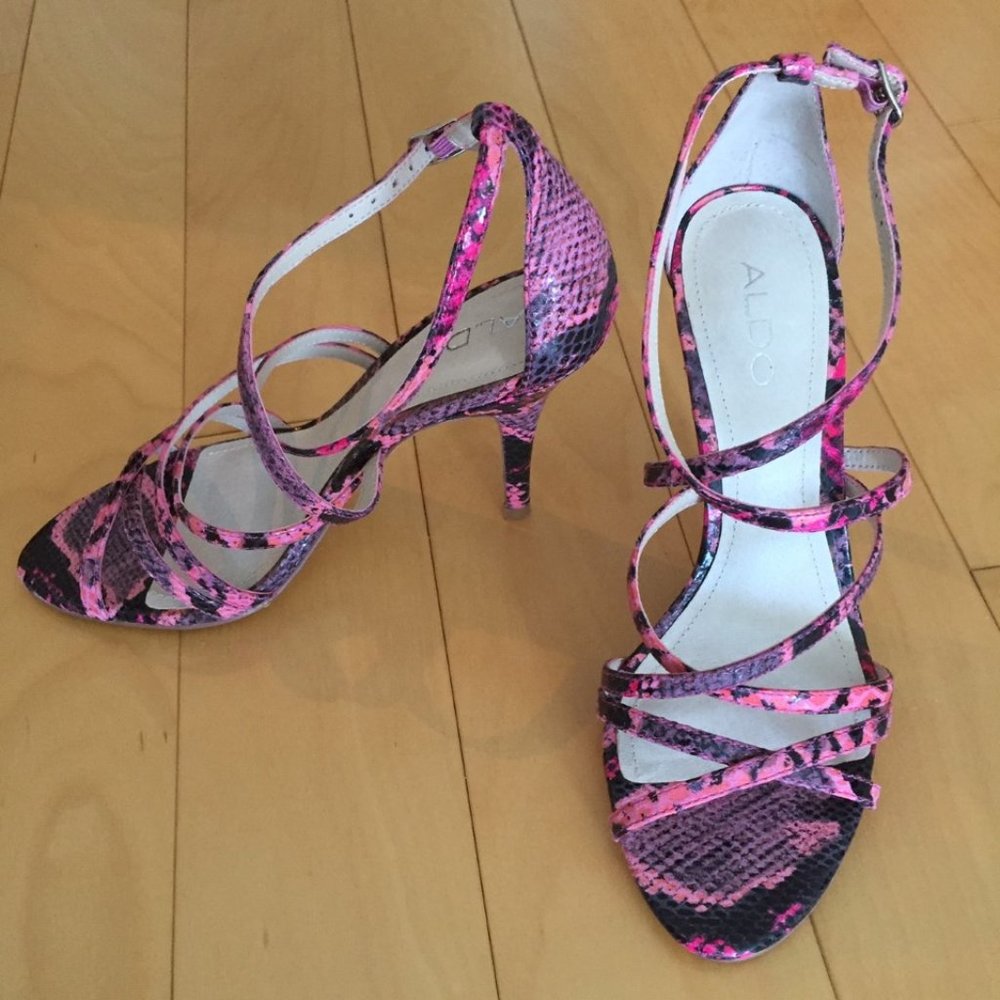 ALDO SNAKE PRINT GENUINE LEATHER PINK SEXY SANDALS, SZ.7